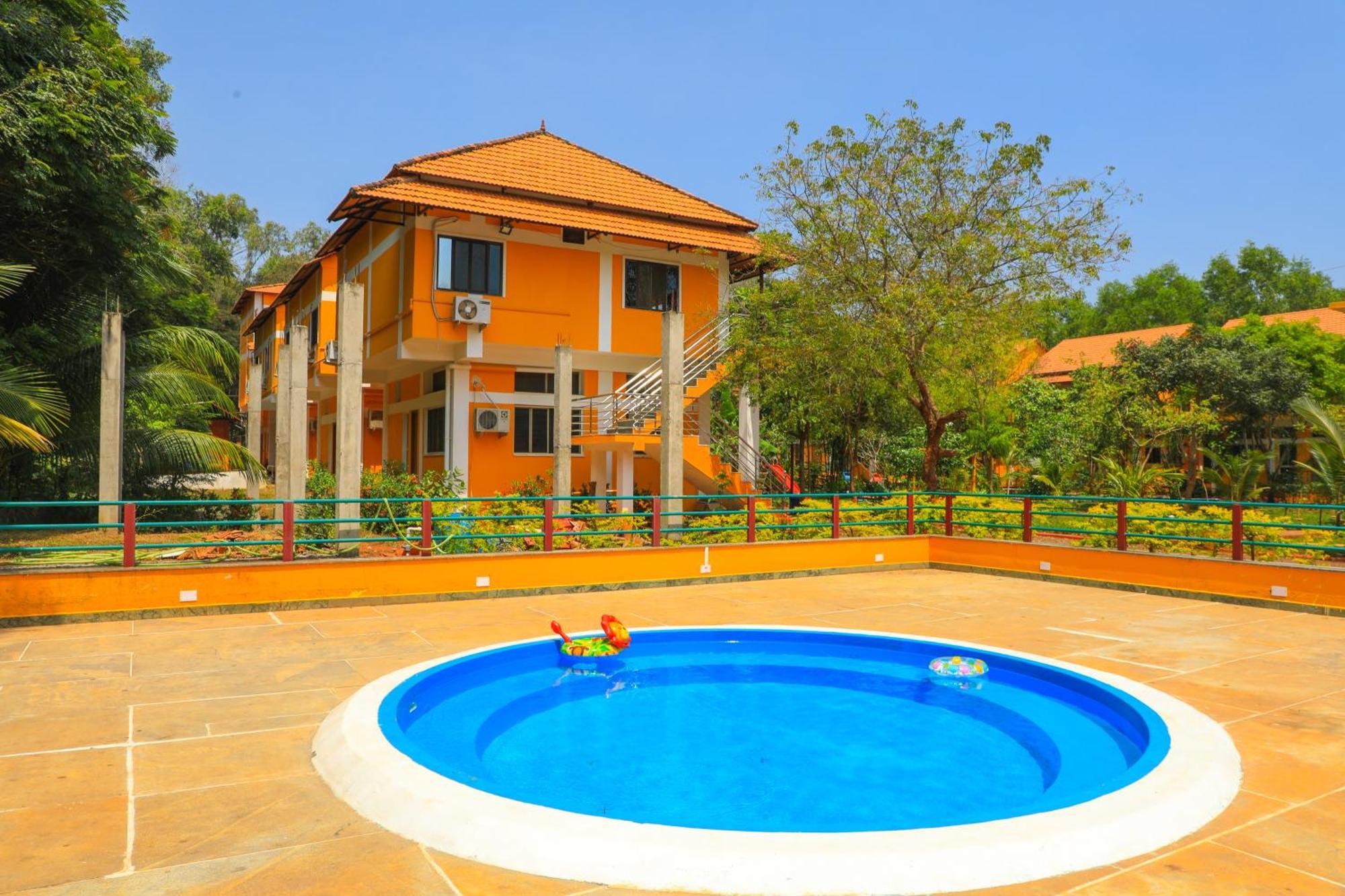 Hotel Auro Wellness Castle Puducherry Exterior foto