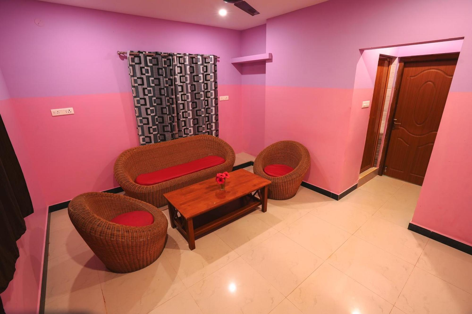 Hotel Auro Wellness Castle Puducherry Exterior foto