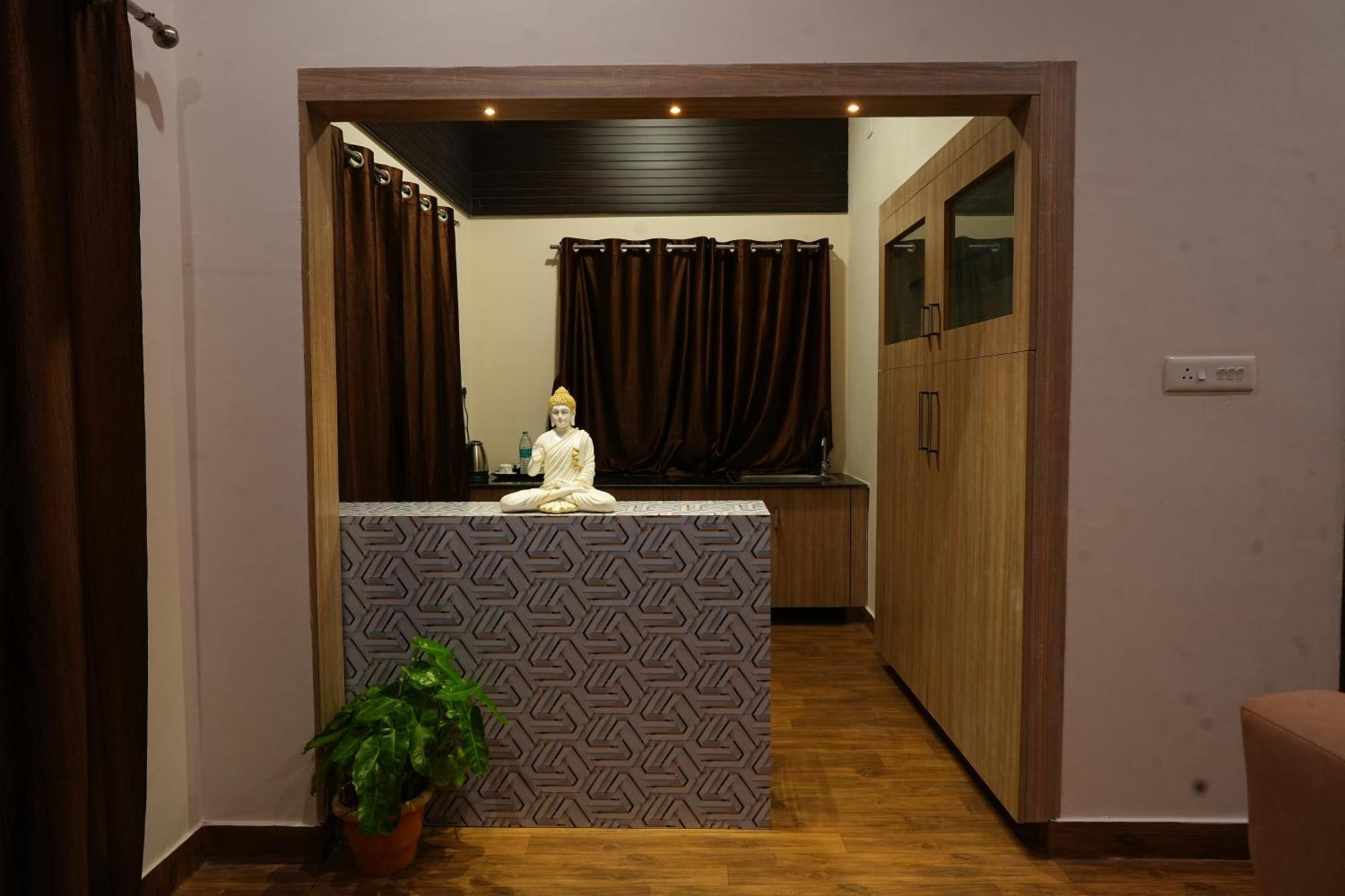 Hotel Auro Wellness Castle Puducherry Exterior foto